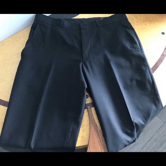 Black Kenneth Cole Reaction Flim Suit - Picture 3 of 5